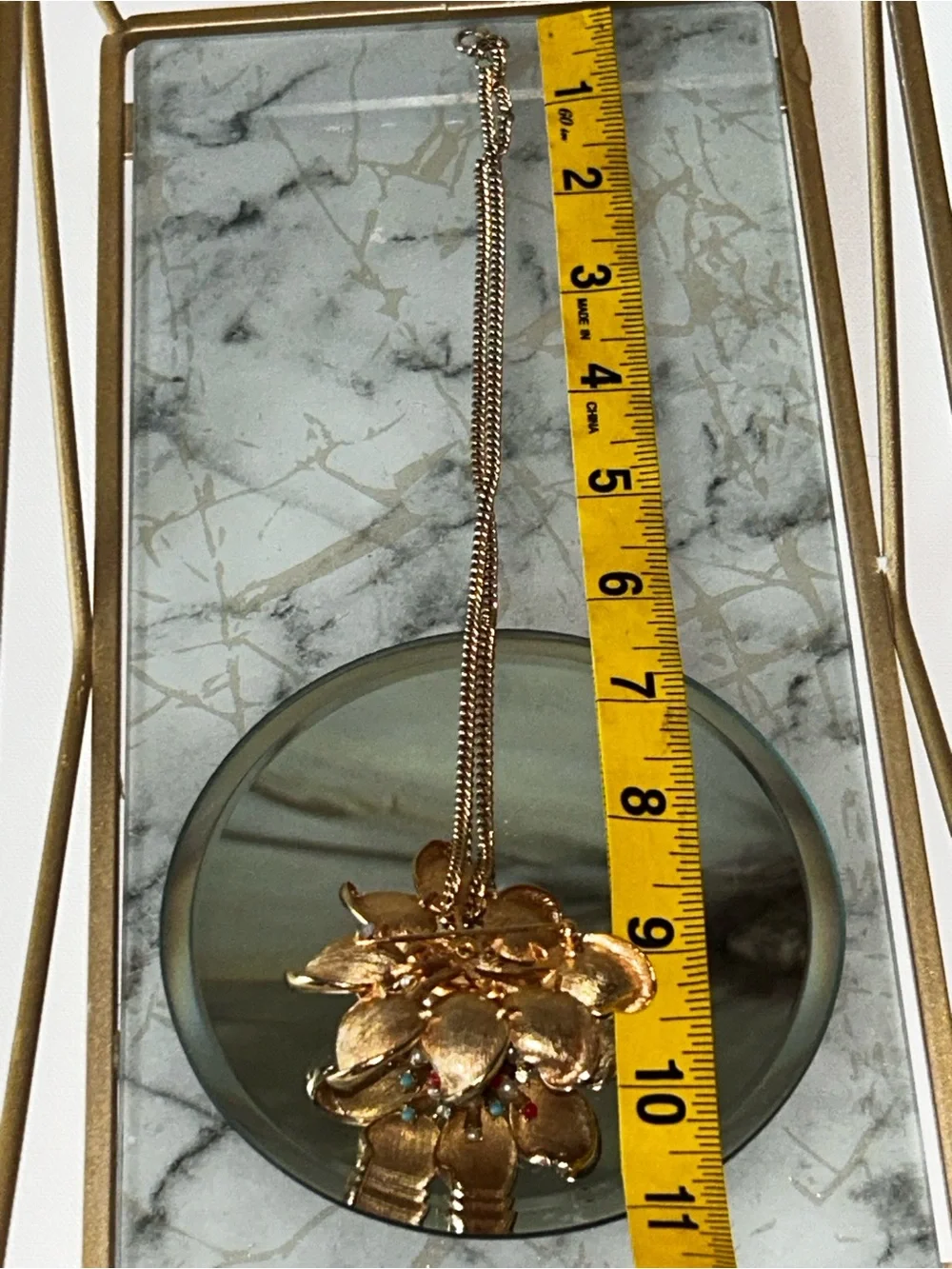 RARE VINTAGE LARGE GOLD TONE BROOCH Flower Starburst Collectible Turquoise